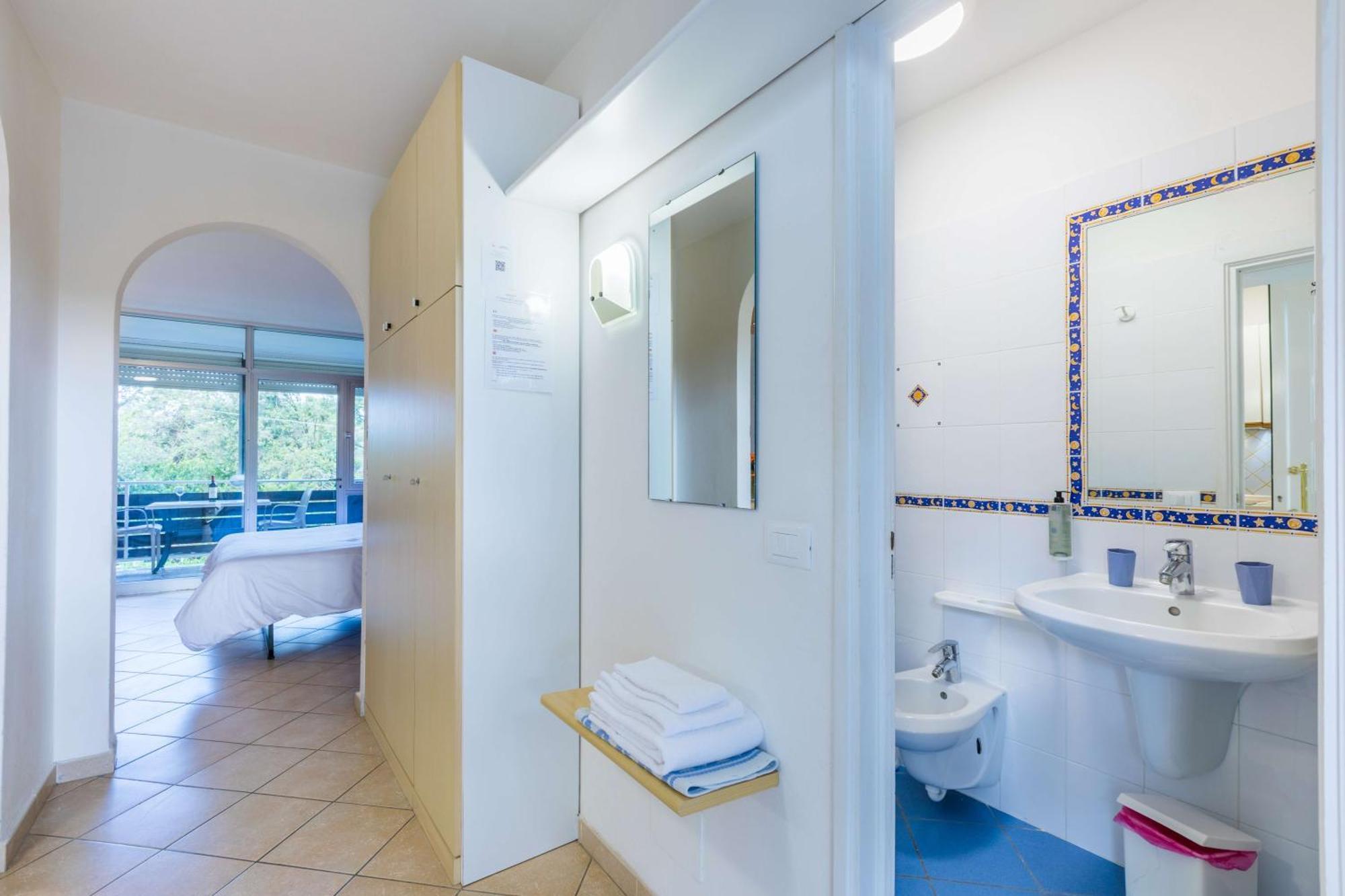 Residence Casa Di Caccia มารินา ดิ บิบโบนา ภายนอก รูปภาพ