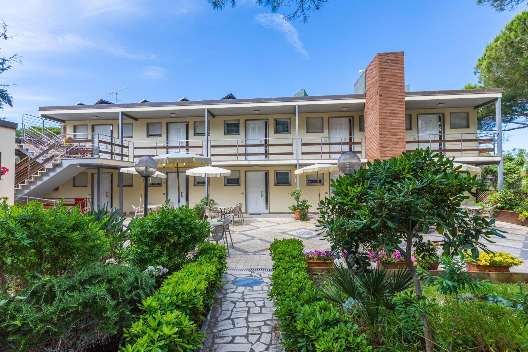 Residence Casa Di Caccia มารินา ดิ บิบโบนา ภายนอก รูปภาพ