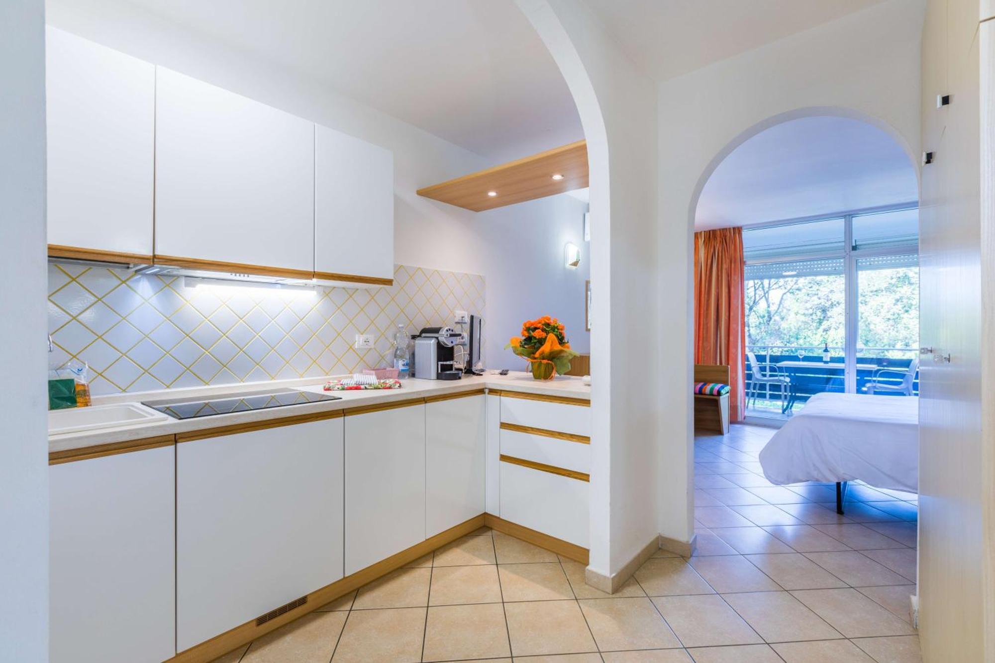 Residence Casa Di Caccia มารินา ดิ บิบโบนา ภายนอก รูปภาพ